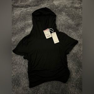 BRAND NEW small women’s short sleeve workout hoodie shirt